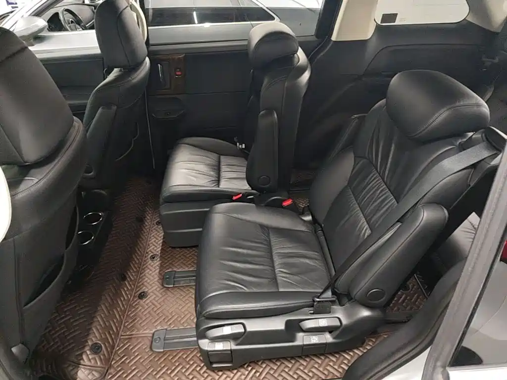 Honda Odyssey — миниатюра 17