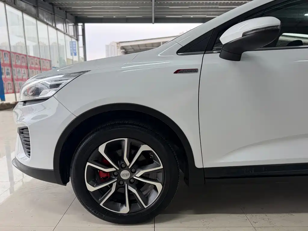 Geely Emgrand GS — миниатюра 4