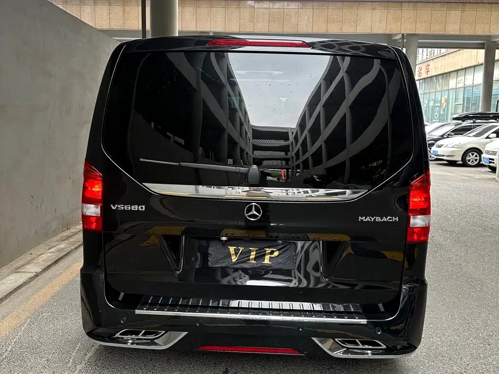 Mercedes-Benz V-Class (Import) — миниатюра 7