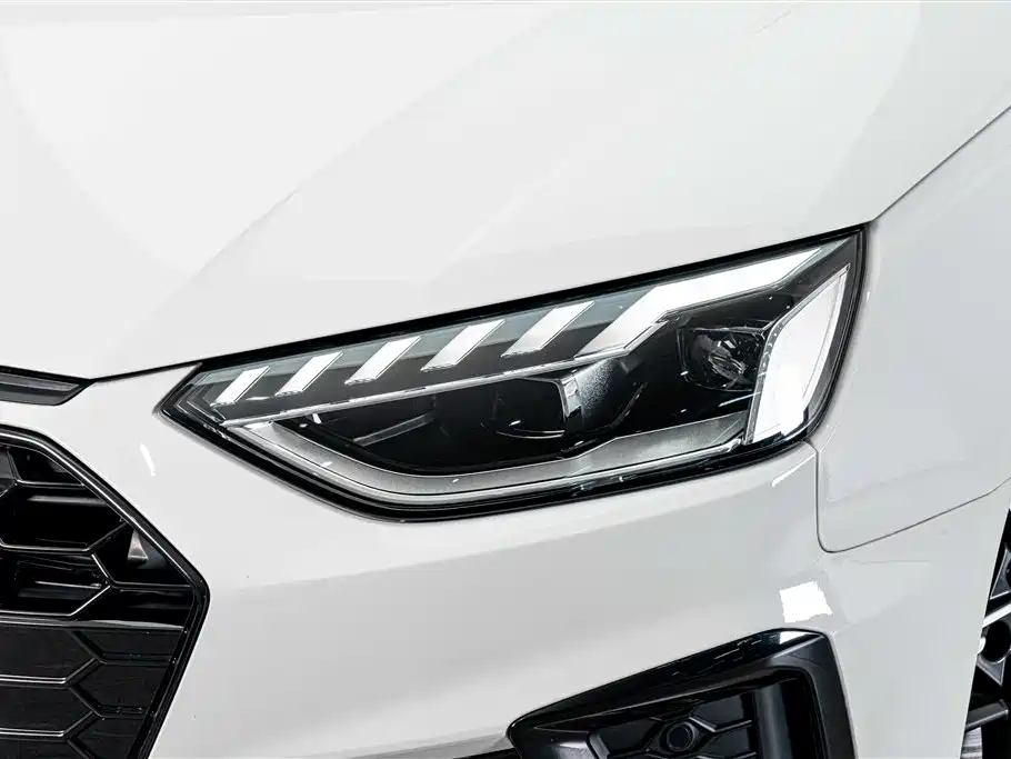 Audi A4L — миниатюра 4