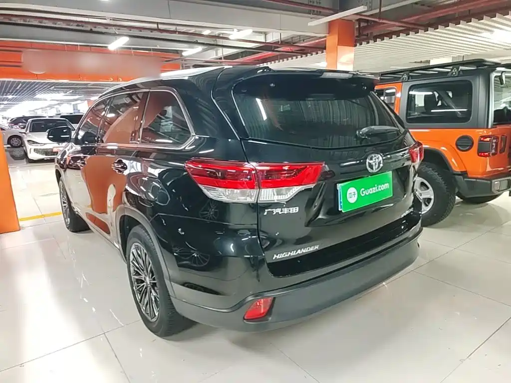 Toyota Highlander — миниатюра 5
