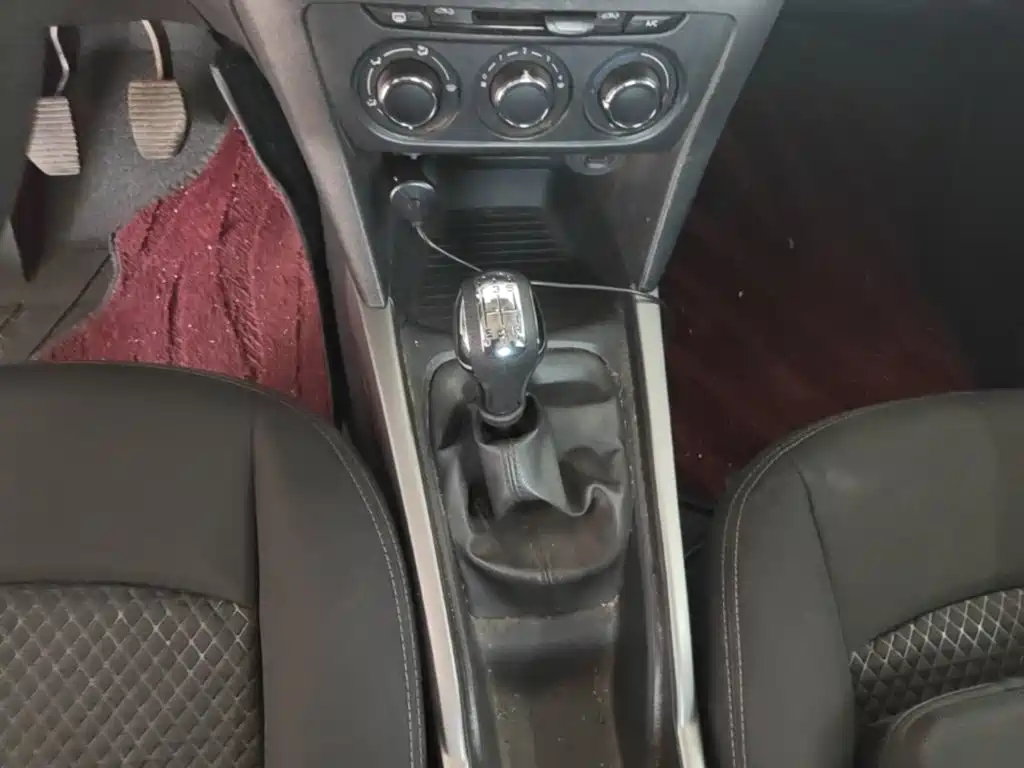Citroen Elysee — миниатюра 14