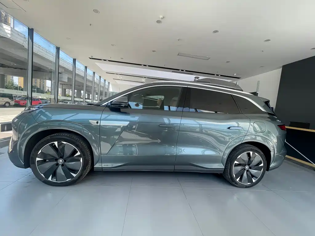 BYD Дон Л. — миниатюра 3