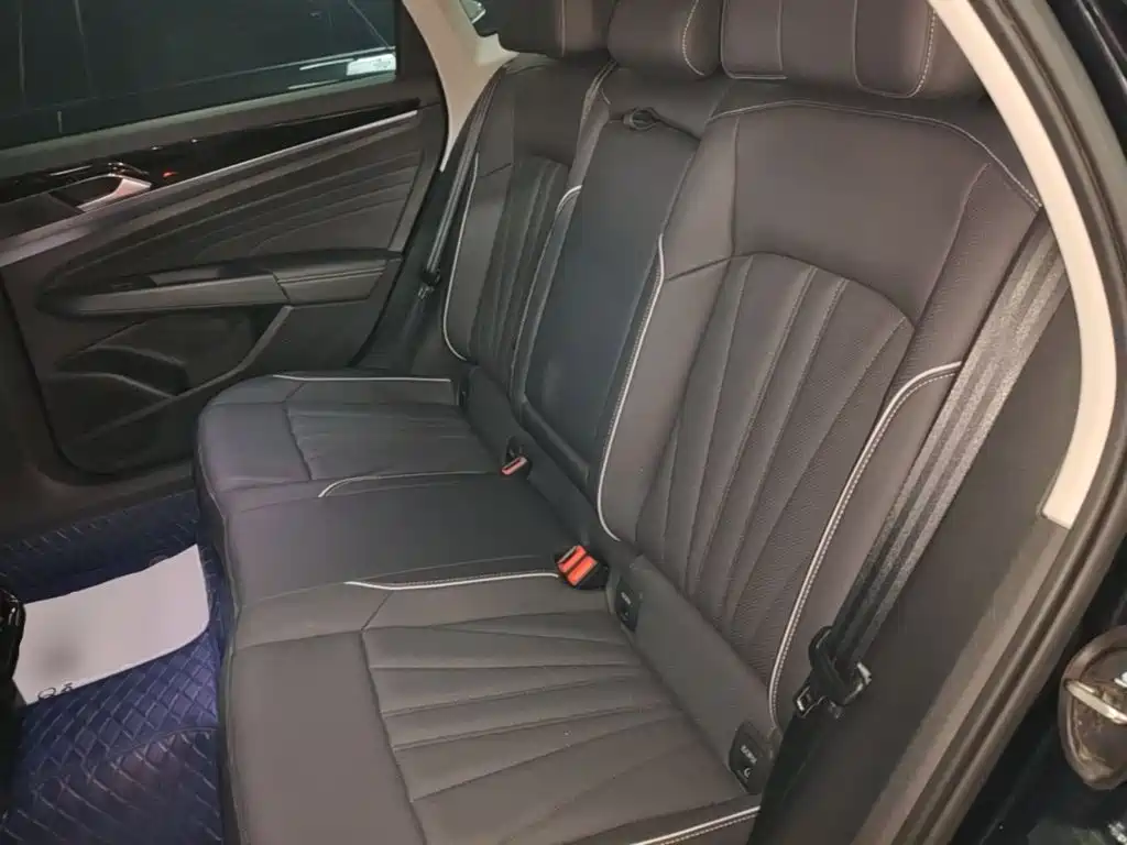 Volkswagen Passat — миниатюра 17