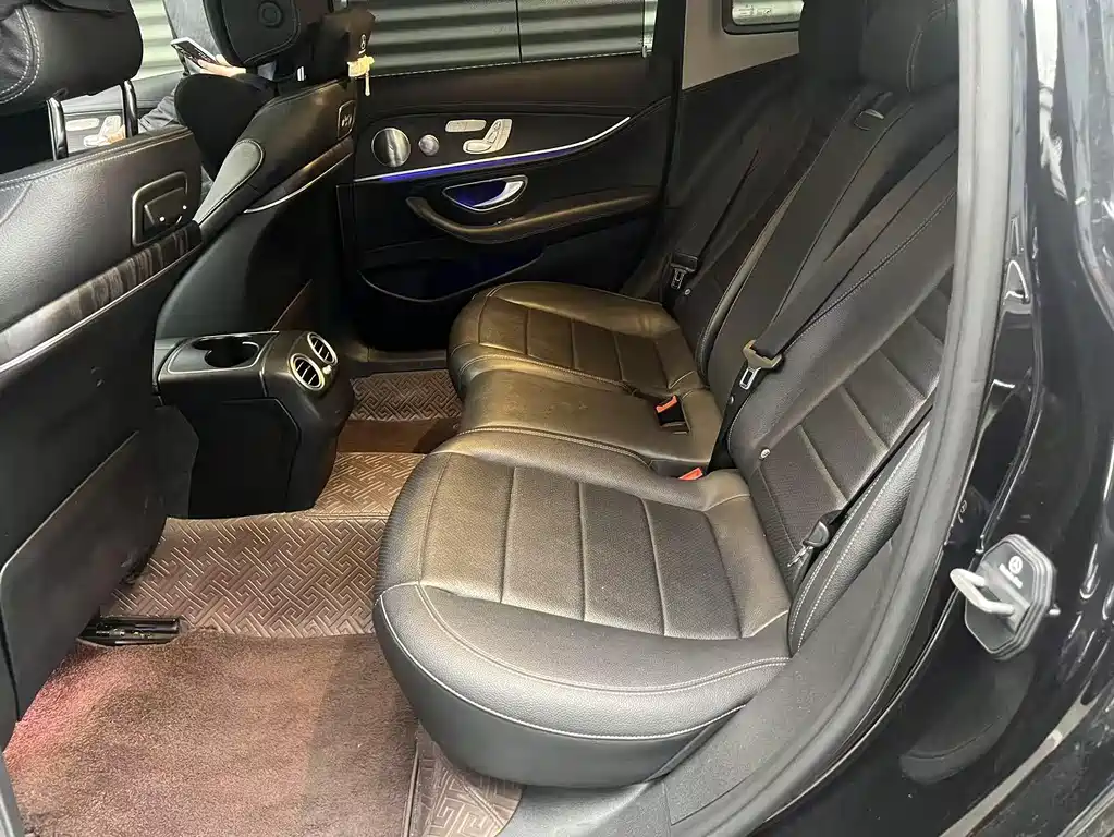Mercedes-Benz E-Class E 2020 E 300 L Sport
