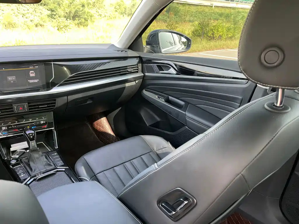 Volkswagen Passat — миниатюра 11