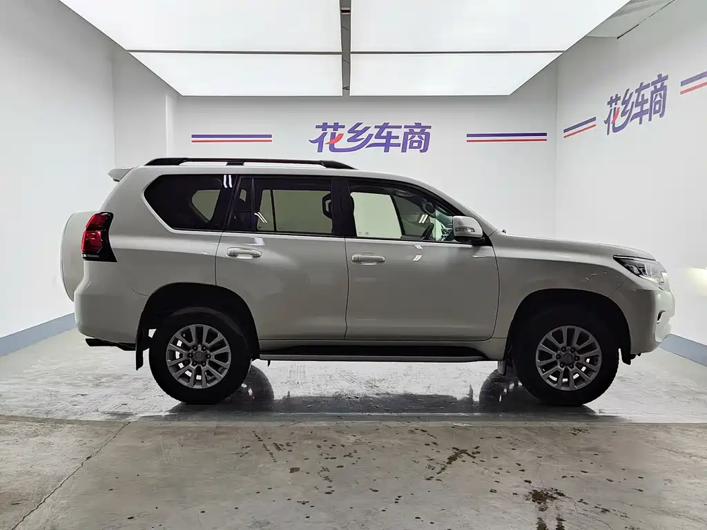 Toyota Prado — миниатюра 6
