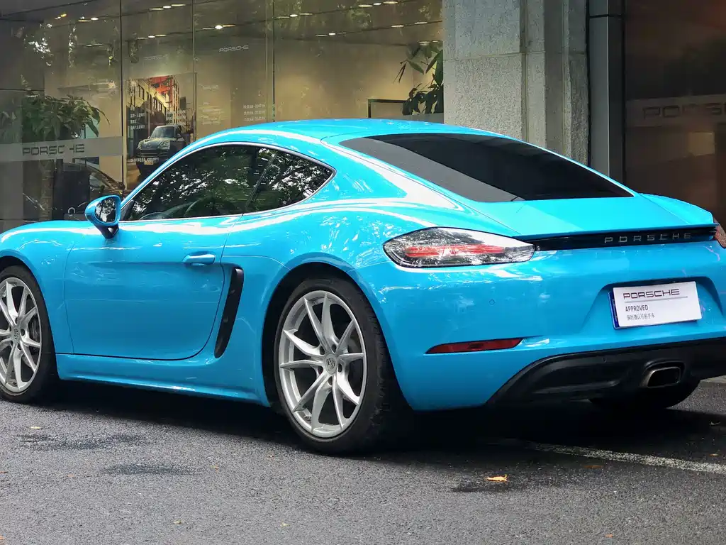 Porsche 718 2018 Cayman 2.0T