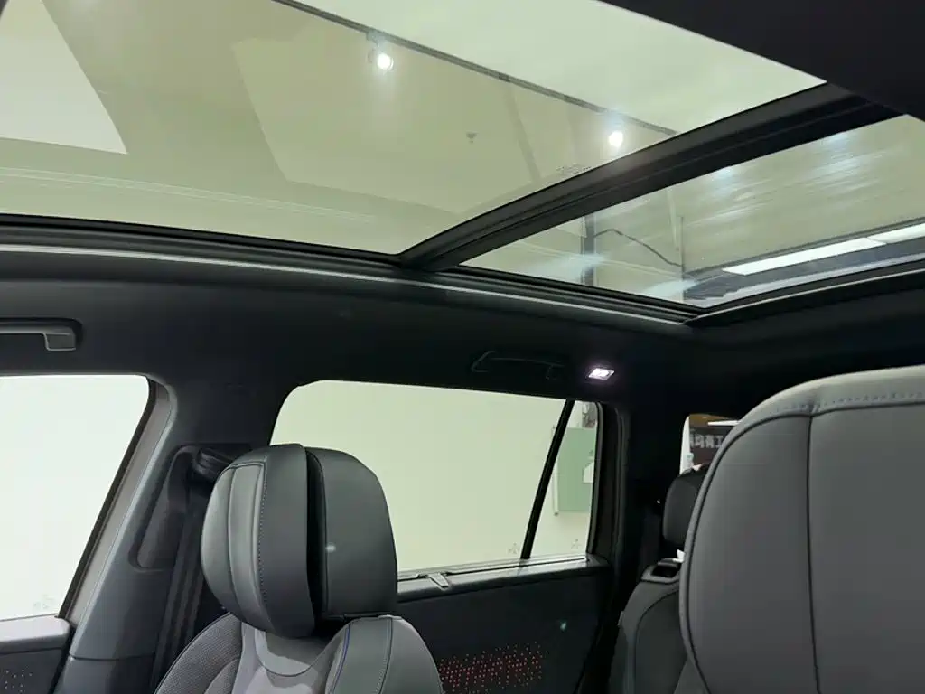 Volkswagen Teramont — миниатюра 21