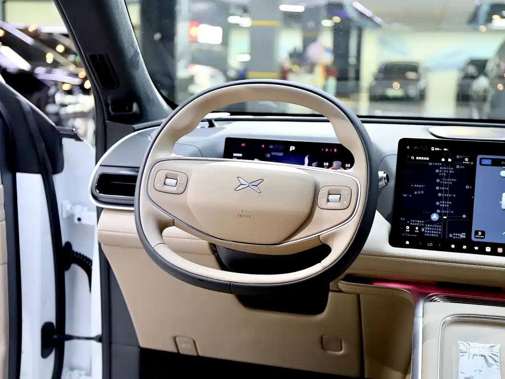 XPeng G9 — миниатюра 11