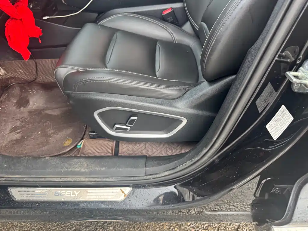 Geely Xingyue — миниатюра 8