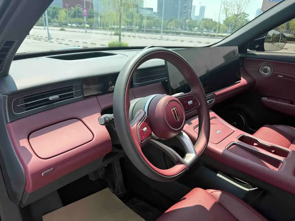 Hongqi Красный флаг HS6 PHEV — миниатюра 5