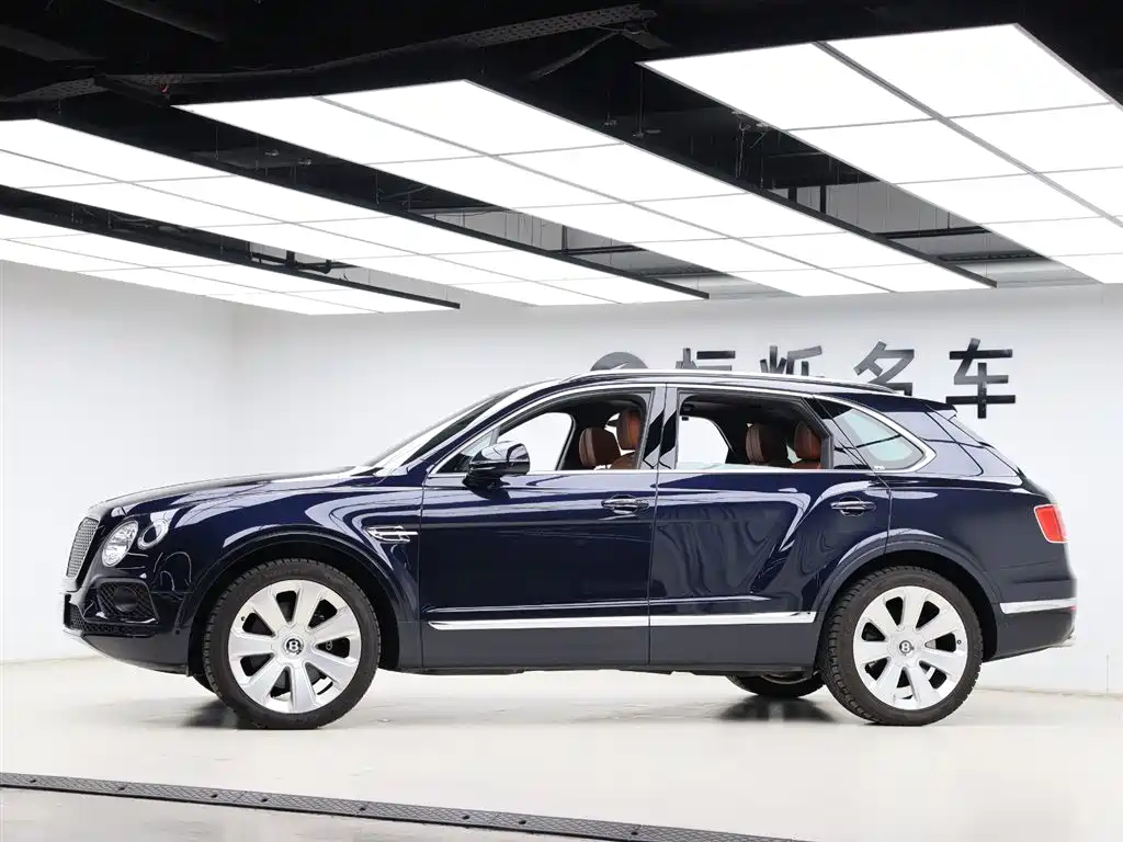 Bentley Bentayga — фотографии объявления, Фото 35