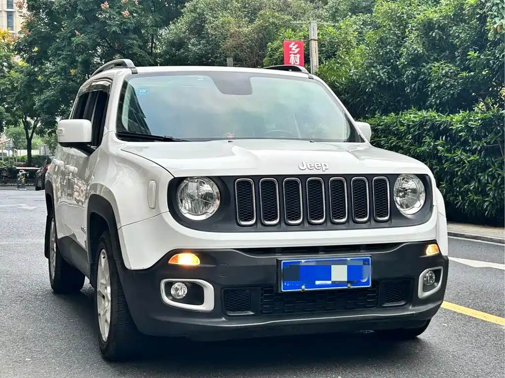 Jeep Renegade — миниатюра 3