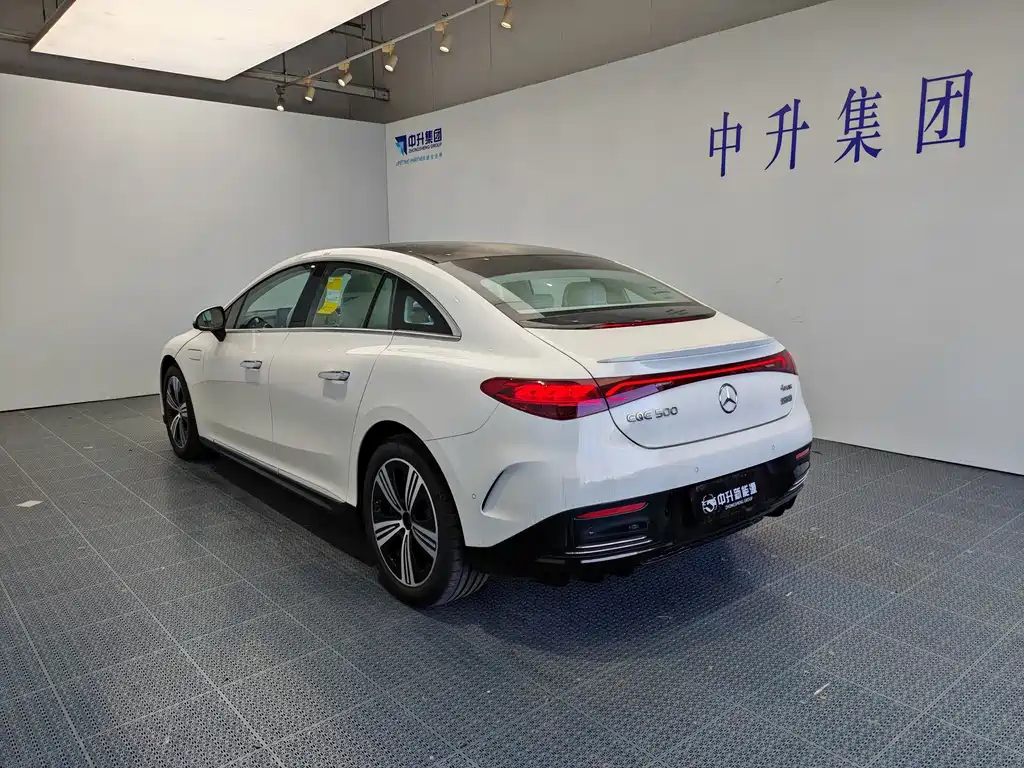 Mercedes-Benz EQE — миниатюра 4