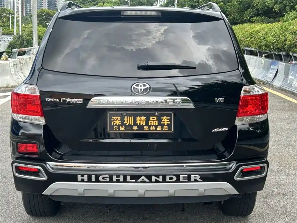 Toyota Highlander 2012 3.5L 7 мест Luxury