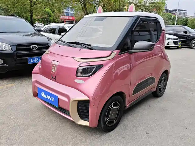 BAOJUN E200 2020