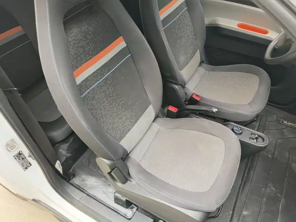 Wuling MINIEV — миниатюра 25