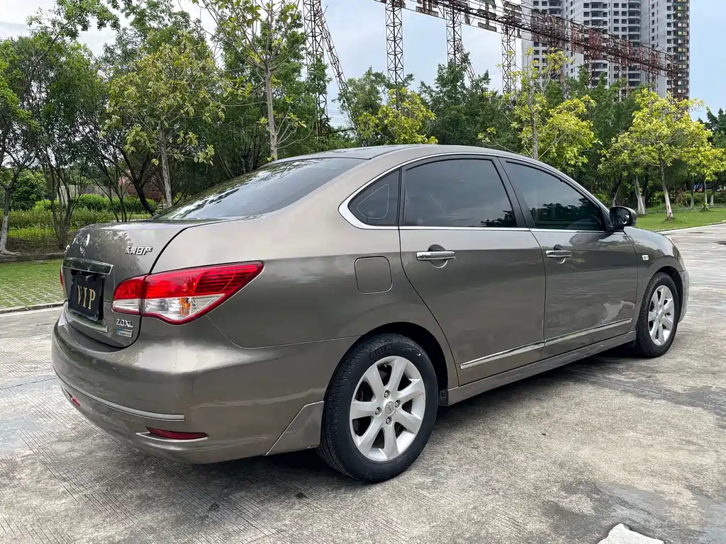Nissan Sylphy 2009 2.0XL CVT
