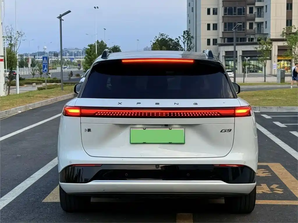 XPeng G9 — миниатюра 8
