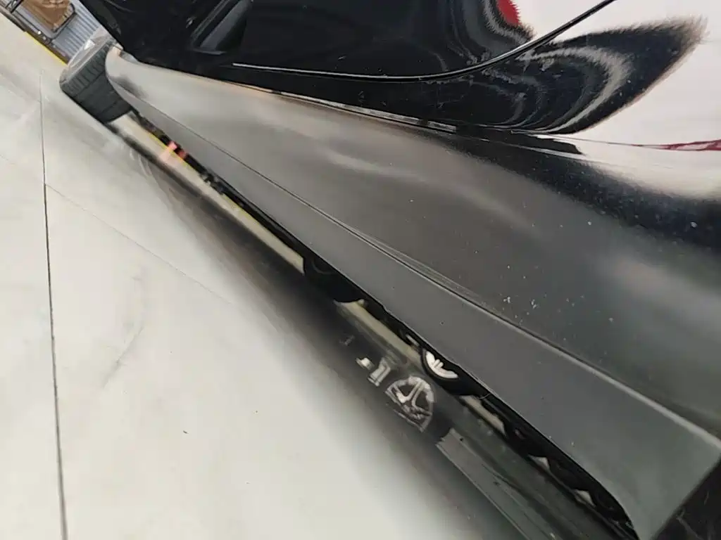 Tesla Model 3 — миниатюра 22