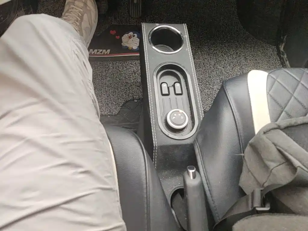 Wuling MINIEV — миниатюра 14