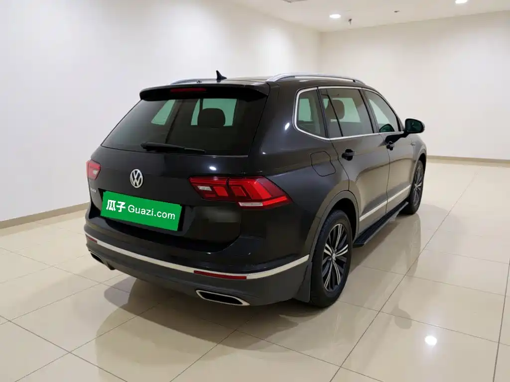 Volkswagen Tiguan L — миниатюра 6