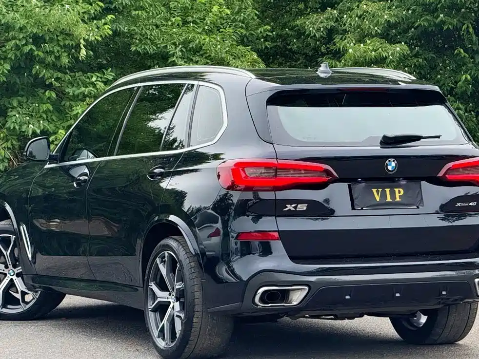 BMW X5 2022 xDrive 40Li M Sport