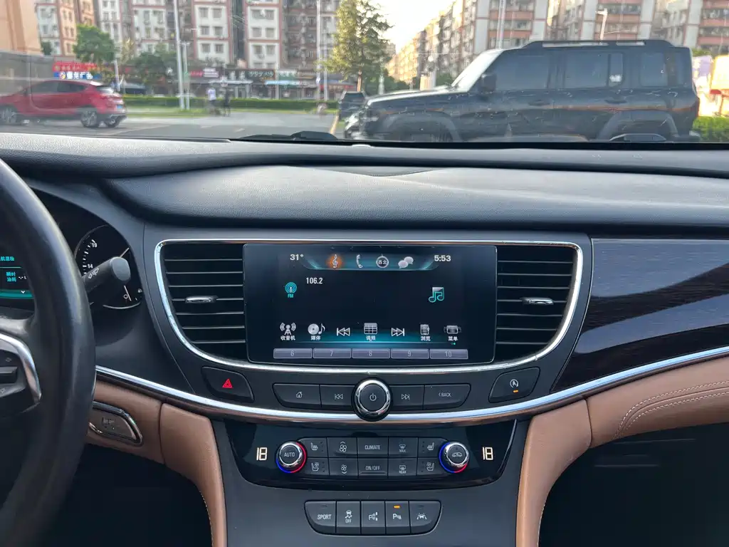 Buick LaCrosse — миниатюра 19