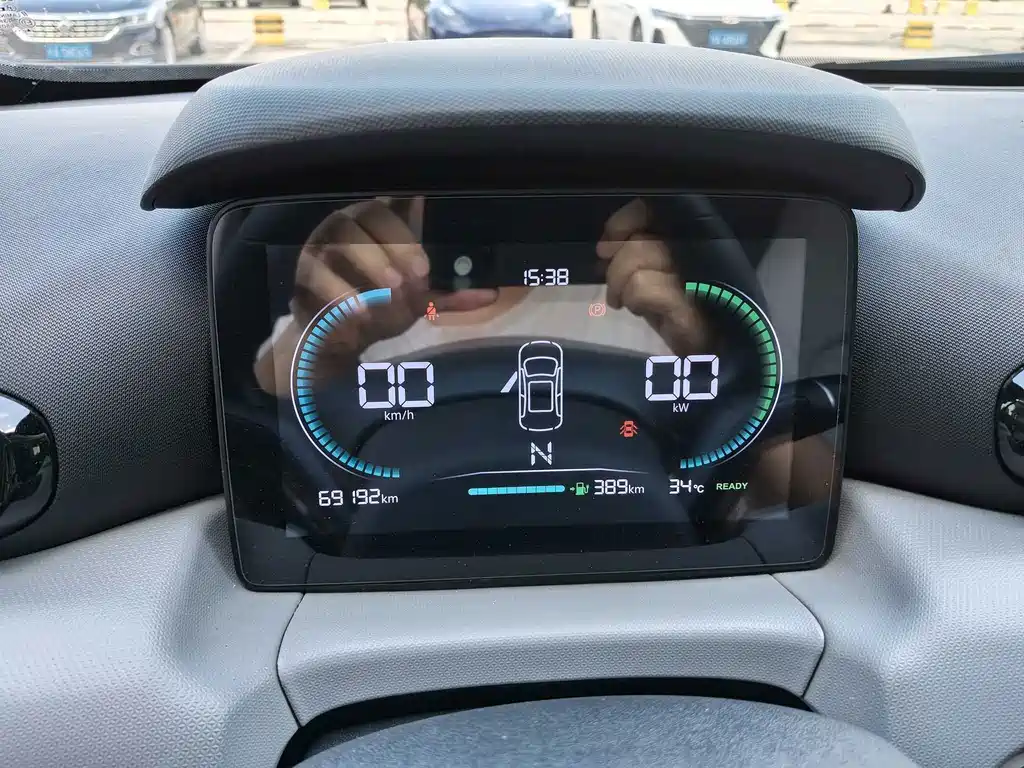 Leapmotor Leapmotor T03 — миниатюра 11