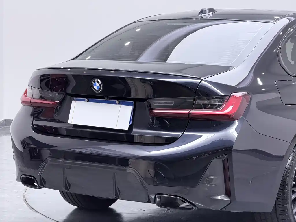 BMW 3 Series — миниатюра 21