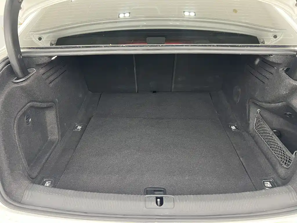 Audi A4L — фотографии объявления, Фото 29