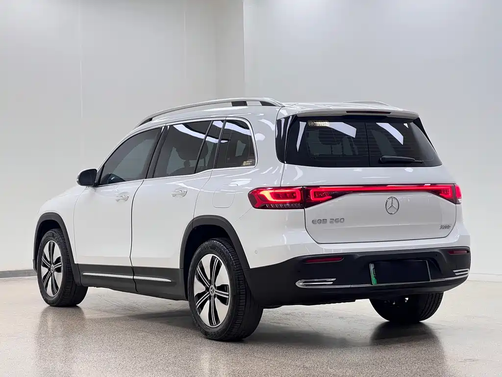 Mercedes-Benz EQB — миниатюра 4