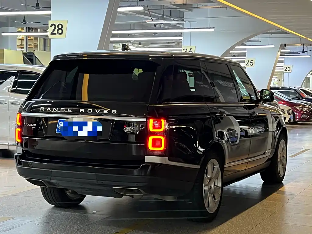 Land Rover Range Rover — миниатюра 4