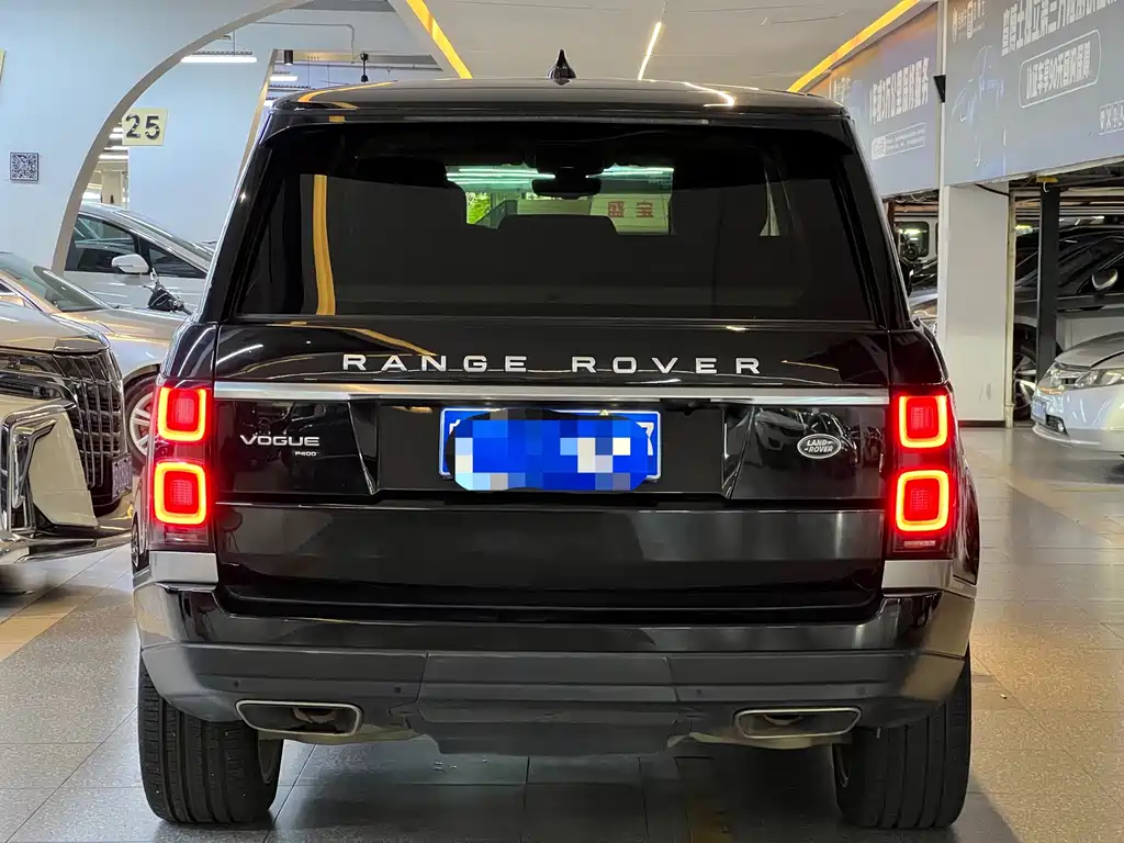 Land Rover Range Rover — миниатюра 5