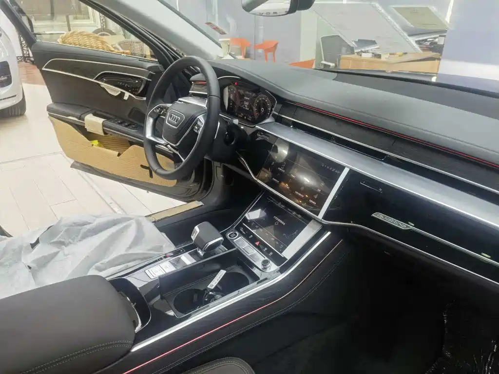 Audi A8 2024 A8L 50 TFSI quattro