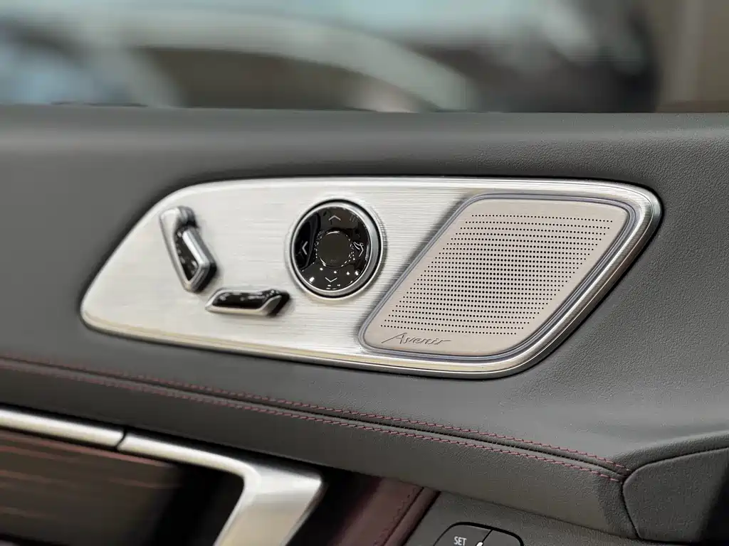 Buick Century 2023 2.0T мест
