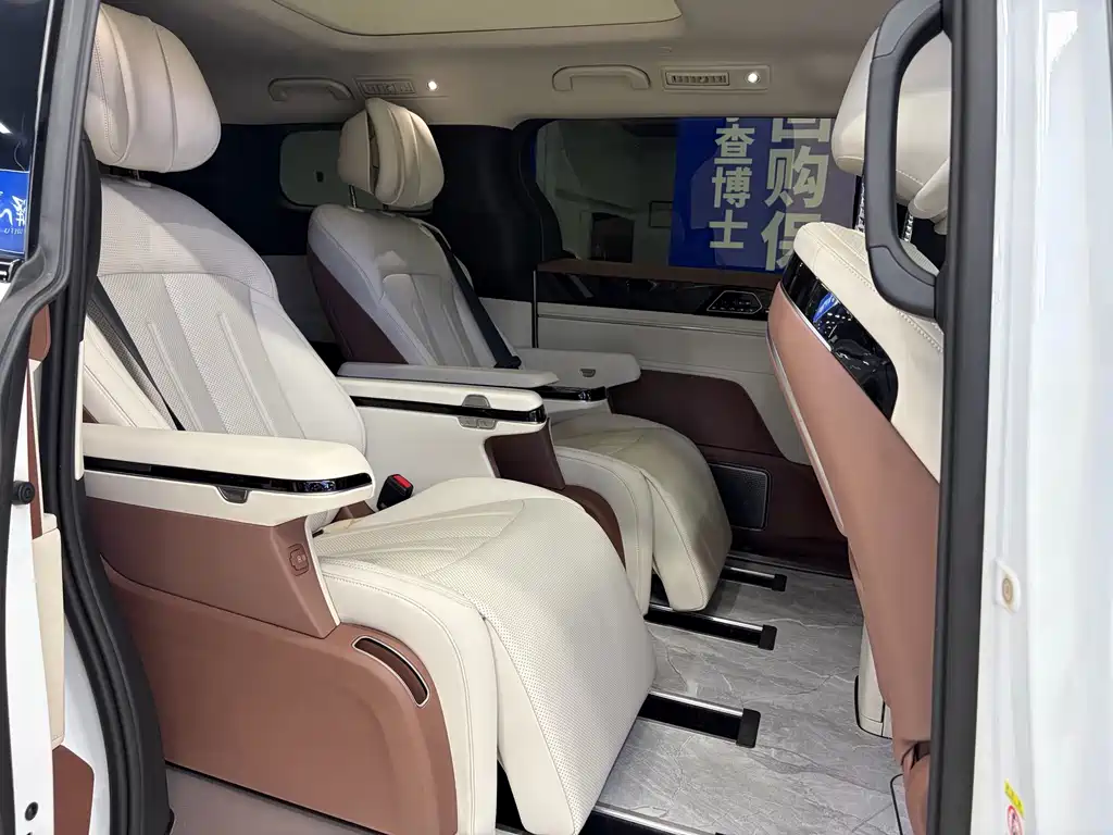 BYD Xia — миниатюра 15
