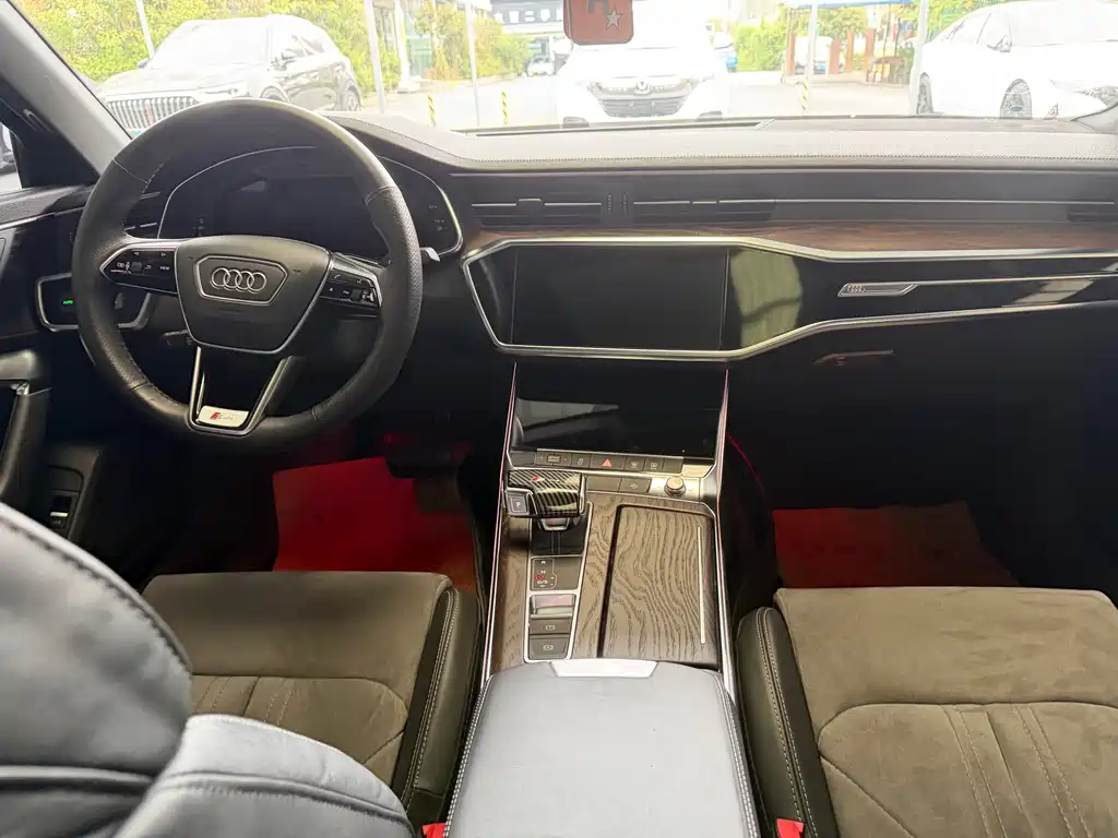Audi A6L — миниатюра 6
