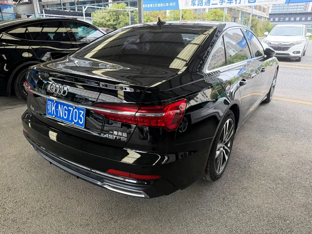 Audi A6L — миниатюра 13