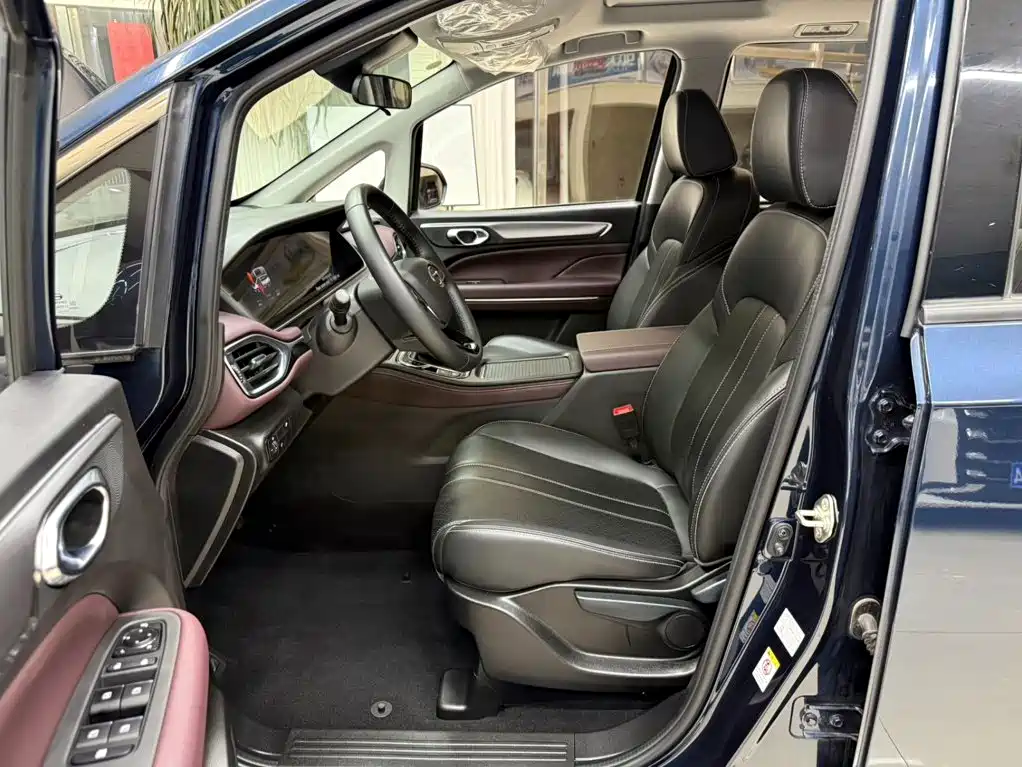 GAC Motor Trumpchi M6 — миниатюра 19