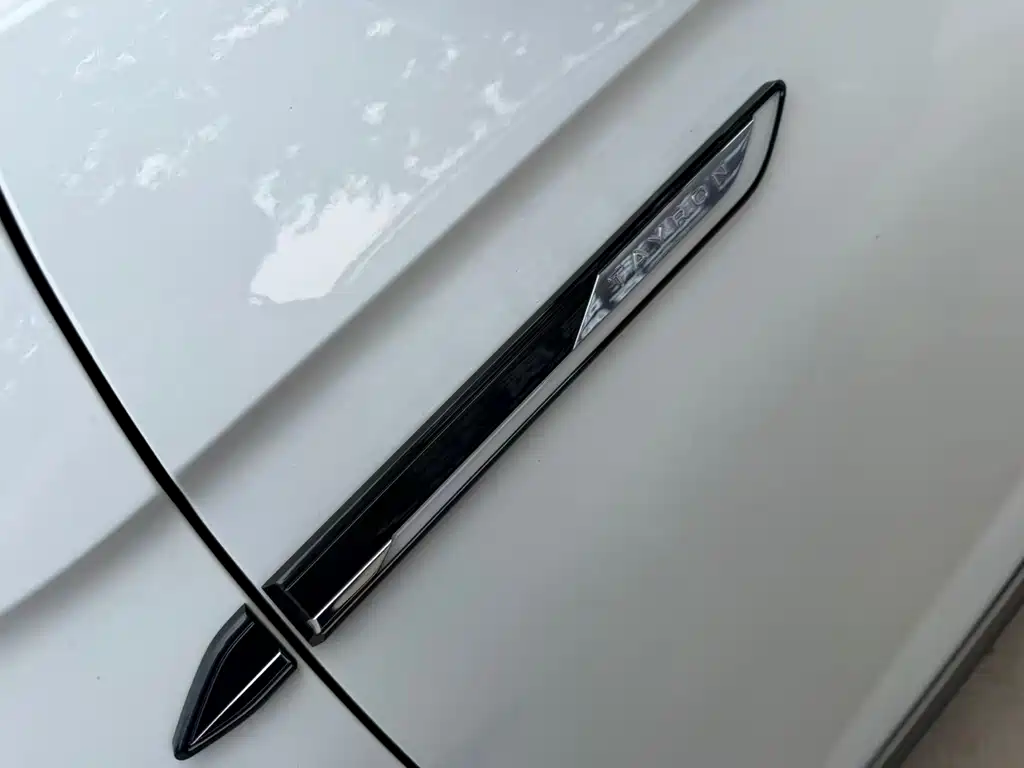 Volkswagen Tayron 2023 330TSI Luxury Plus