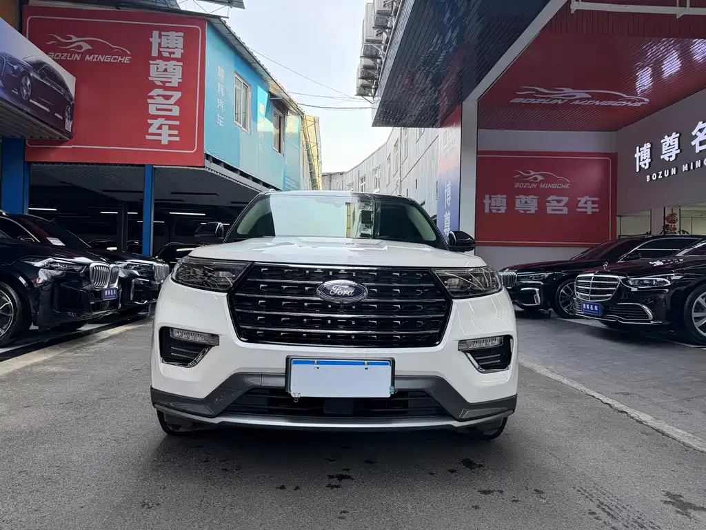 Ford Explorer — миниатюра 2