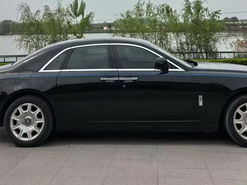 Rolls-Royce Ghost 2010 6.6T Standard