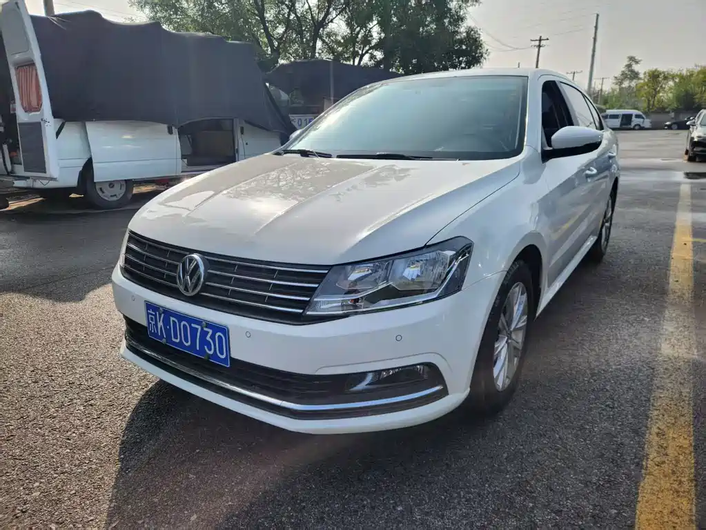 Volkswagen Lavida — миниатюра 3