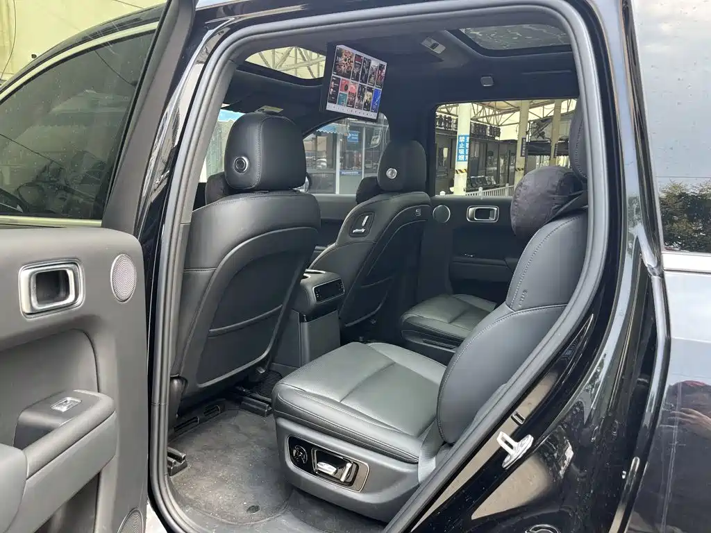 Li Auto Li L8 — миниатюра 12