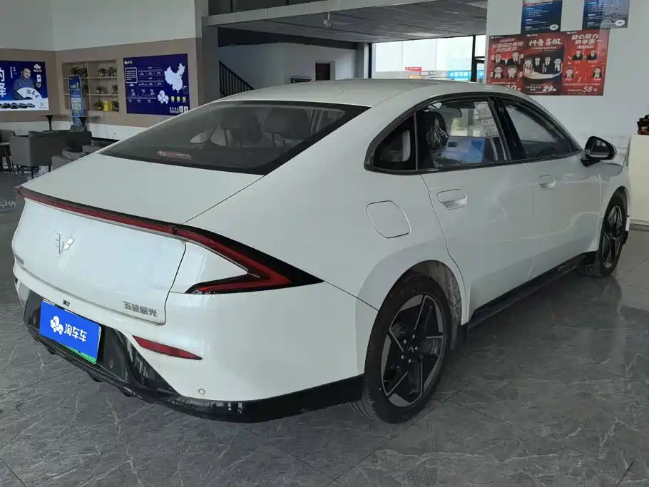 Wuling Xingguang — миниатюра 3