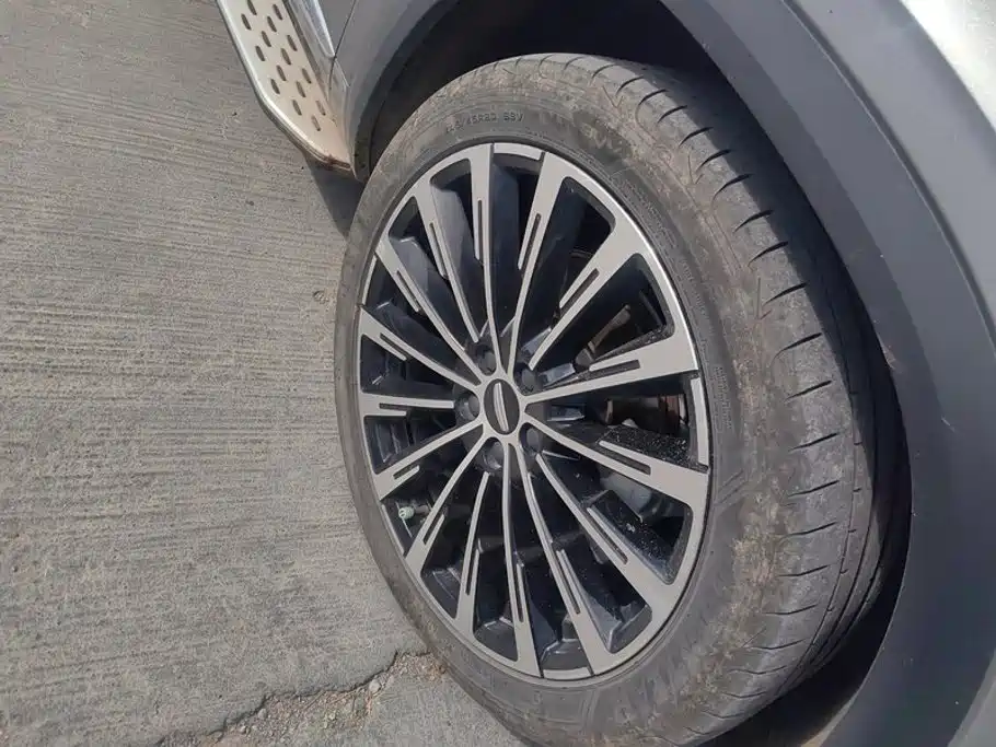 Geely Xingyue L — миниатюра 6