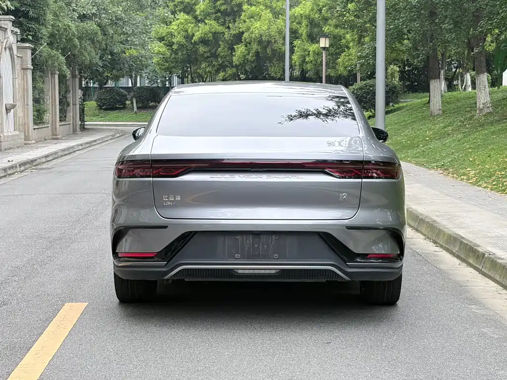 BYD Han — миниатюра 5