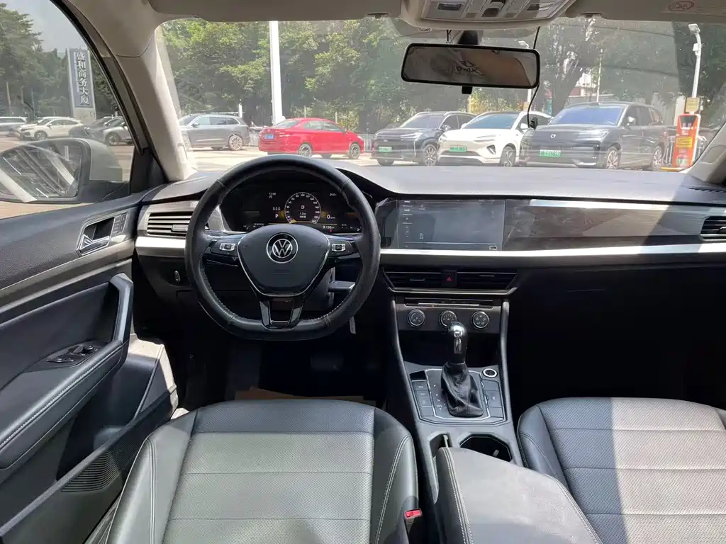 Volkswagen Lavida — миниатюра 15
